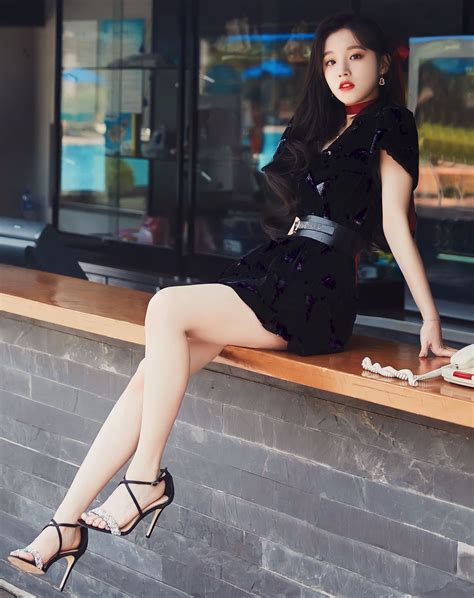 yuqi sexy|Yuqi/Gallery .